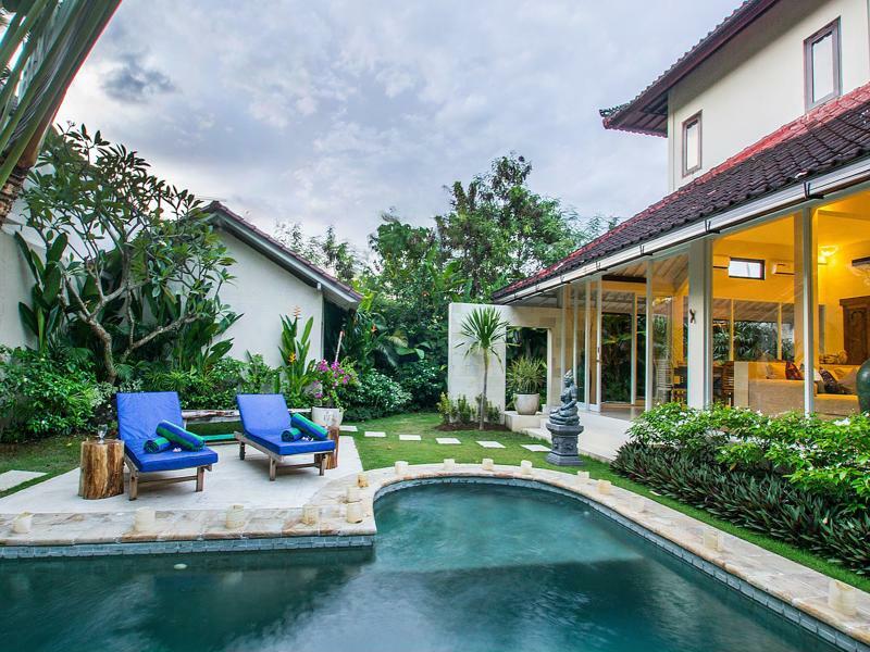 Villa Arushi Seminyak  Exterior photo